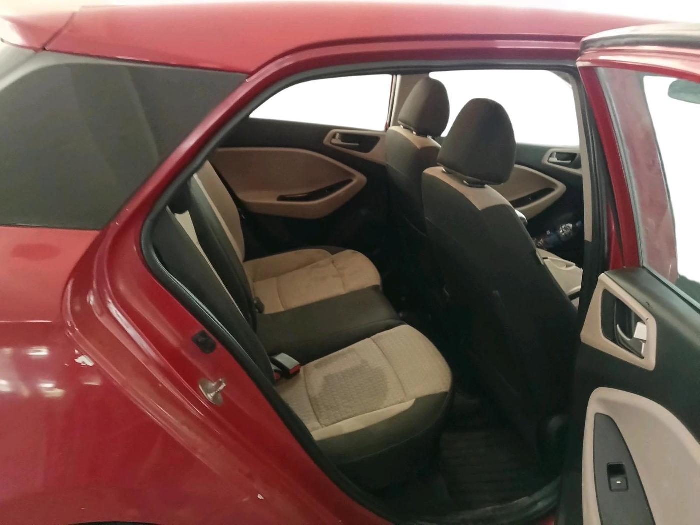 2017 Hyundai Elite i20 ASTA 1.4 CRDI (O), Diesel, Manual, 96,855 km, interior