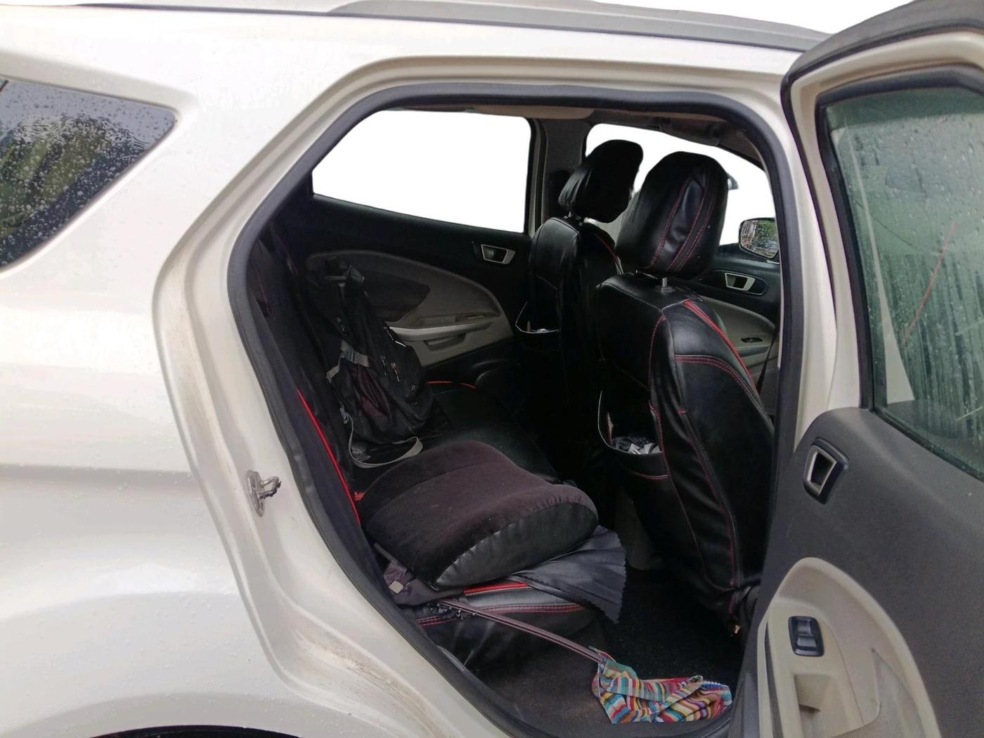 2014 Ford Ecosport TITANIUM 1.5L DIESEL, Diesel, Manual, 90,001 km, interior