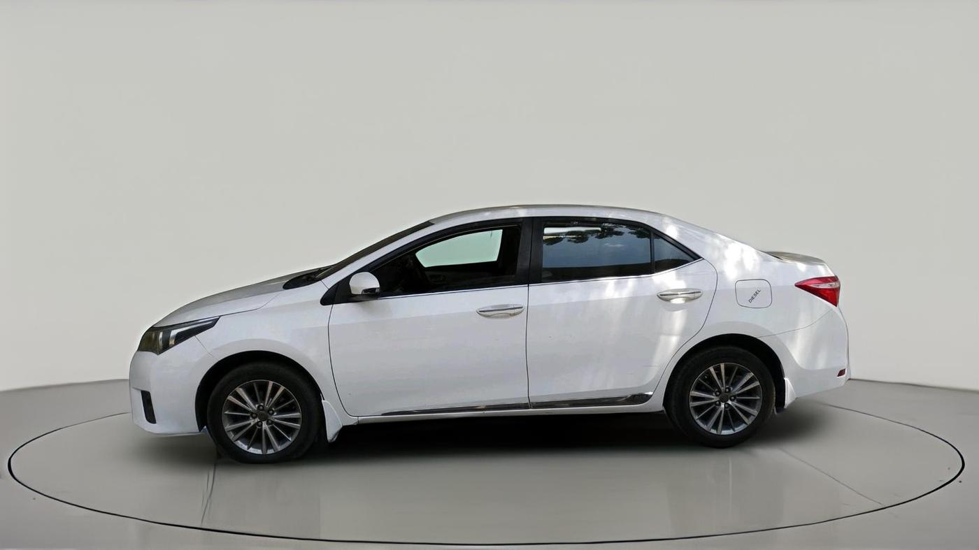 2015 Toyota Corolla Altis GL DIESEL, Diesel, Manual, 91,469 km, exterior