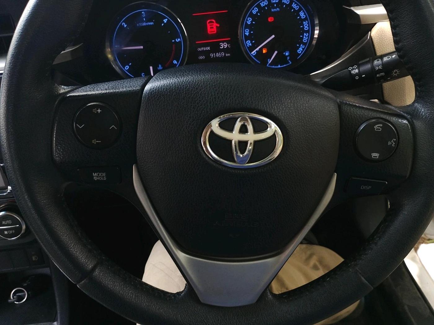 2015 Toyota Corolla Altis GL DIESEL, Diesel, Manual, 91,469 km, interior
