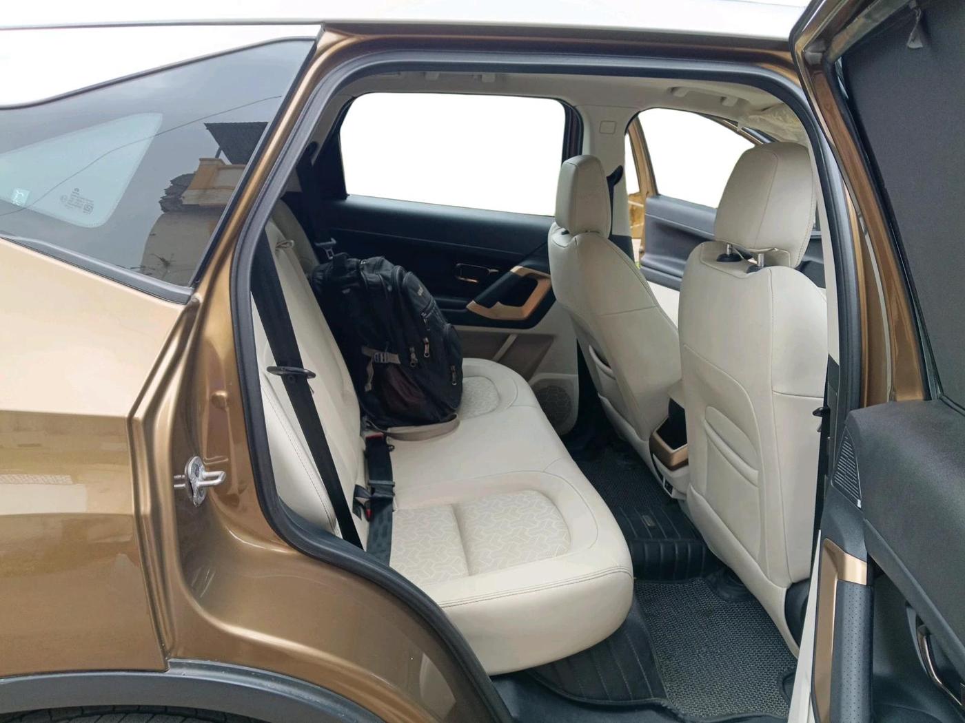 2022 Tata Harrier XZA PLUS 2.0L, Diesel, Automatic, 1,12,178 km, interior