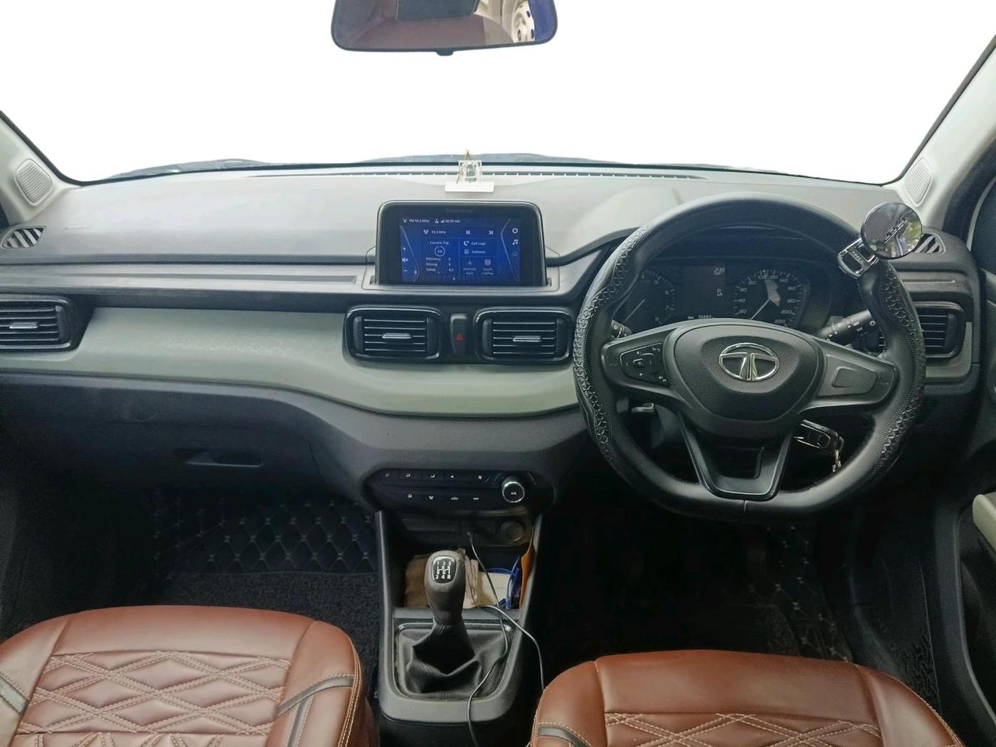 2022 Tata PUNCH ADVENTURE MT, Petrol, Manual, 58,683 km, interior