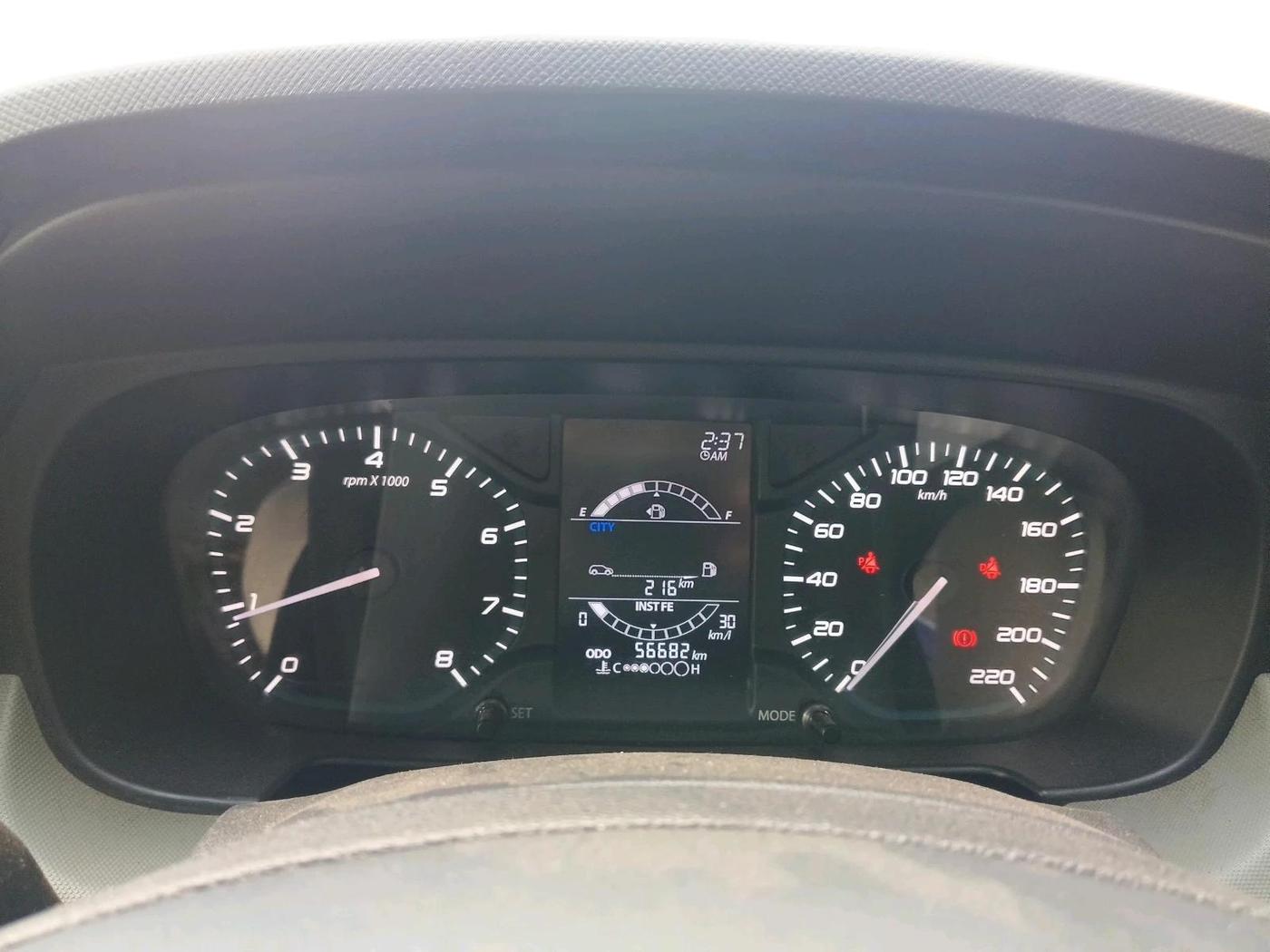 2022 Tata PUNCH ADVENTURE MT, Petrol, Manual, 58,683 km, interior