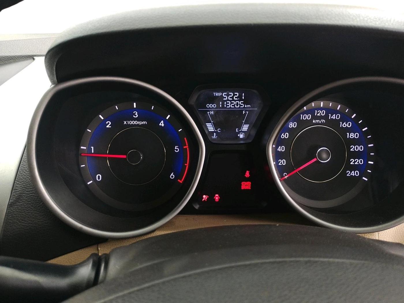 2012 Hyundai New Elantra 1.6 S MT DIESEL, Diesel, Manual, 1,13,205 km, interior
