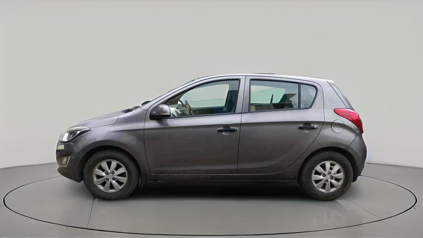 2013 Hyundai i20 SPORTZ 1.2, Petrol, Manual, 81,923 km, exterior
