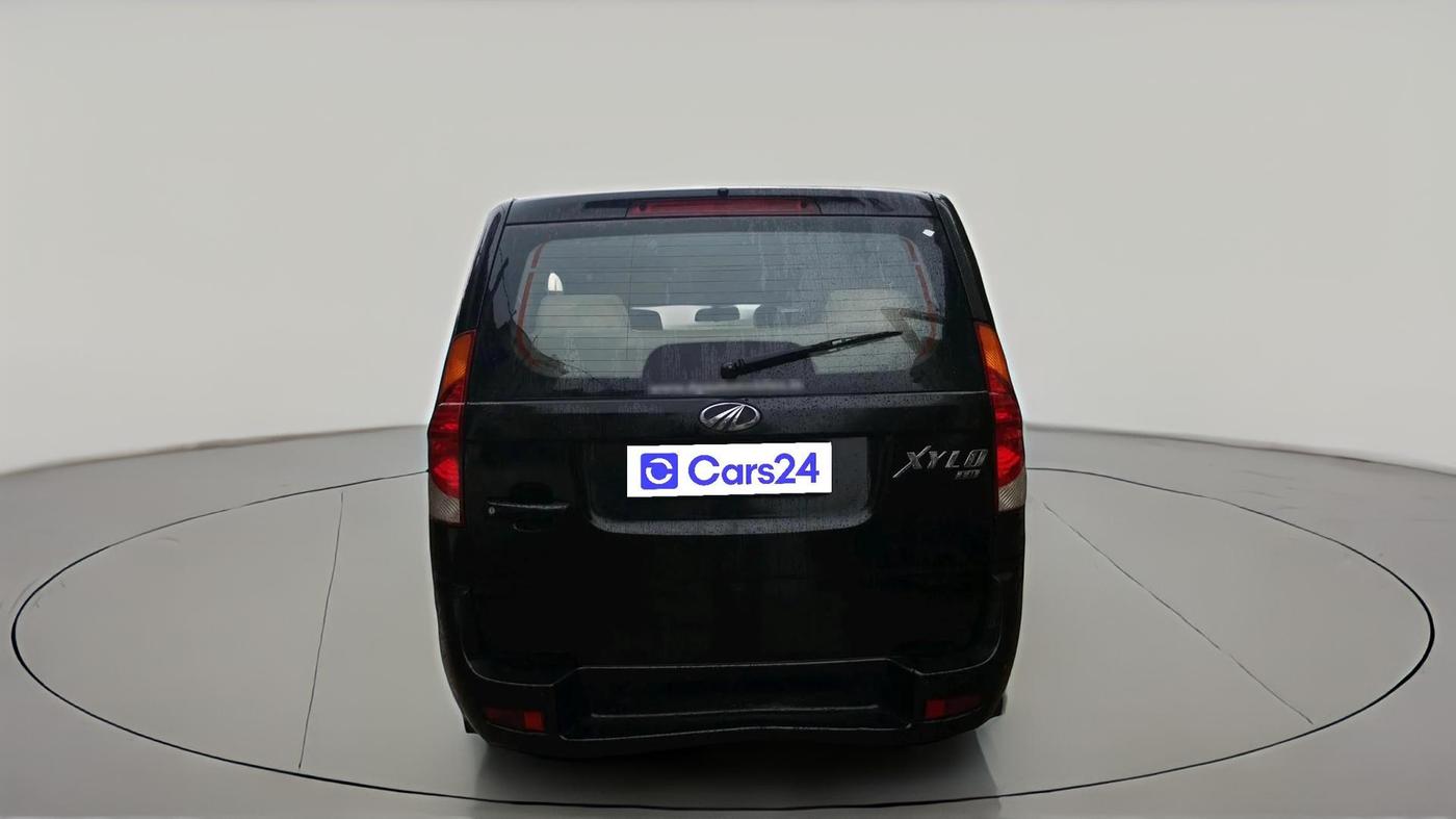 2011 Mahindra Xylo E8 ABS, Diesel, Manual, 1,31,328 km, exterior