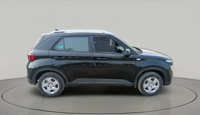 2022 Hyundai VENUE S 1.2, CNG, Manual, 65,000 km, exterior