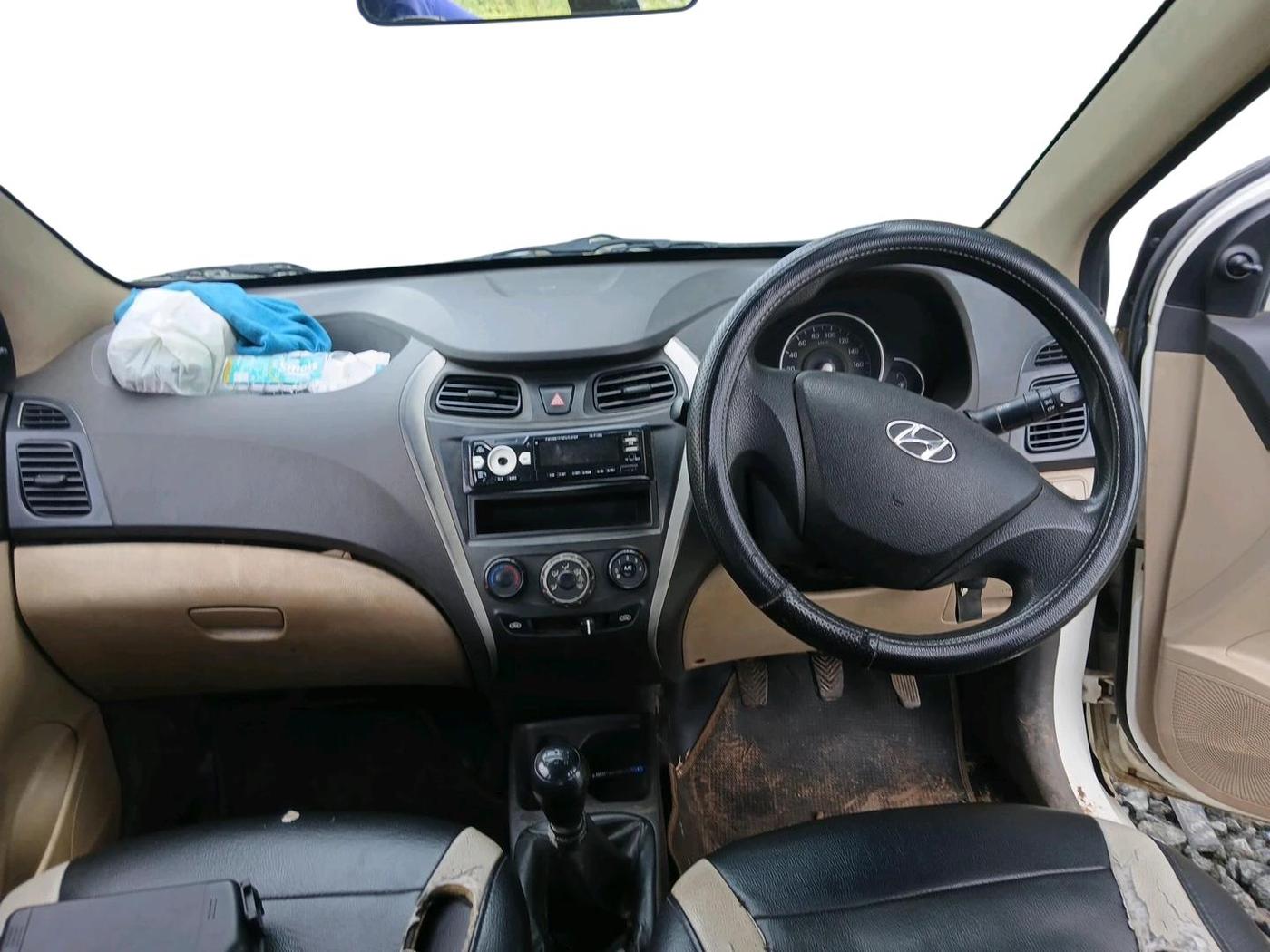 2011 Hyundai Eon MAGNA, Petrol, Manual, 1,03,799 km, interior