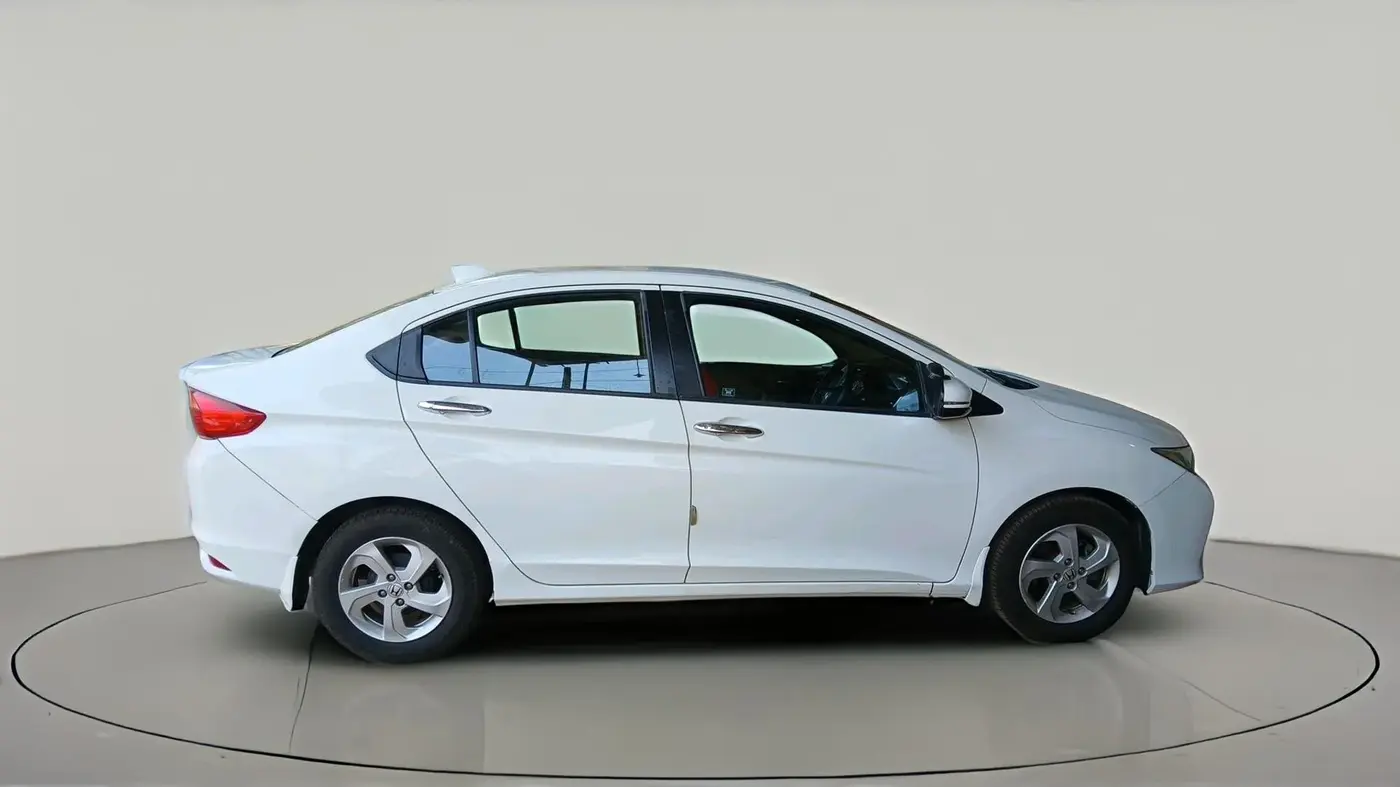 2015 Honda City 1.5L I-VTEC V MT, Petrol, Manual, 1,43,814 km, exterior
