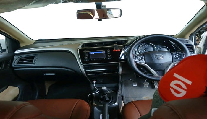 2015 Honda City 1.5L I-VTEC V MT, Petrol, Manual, 1,43,814 km, interior