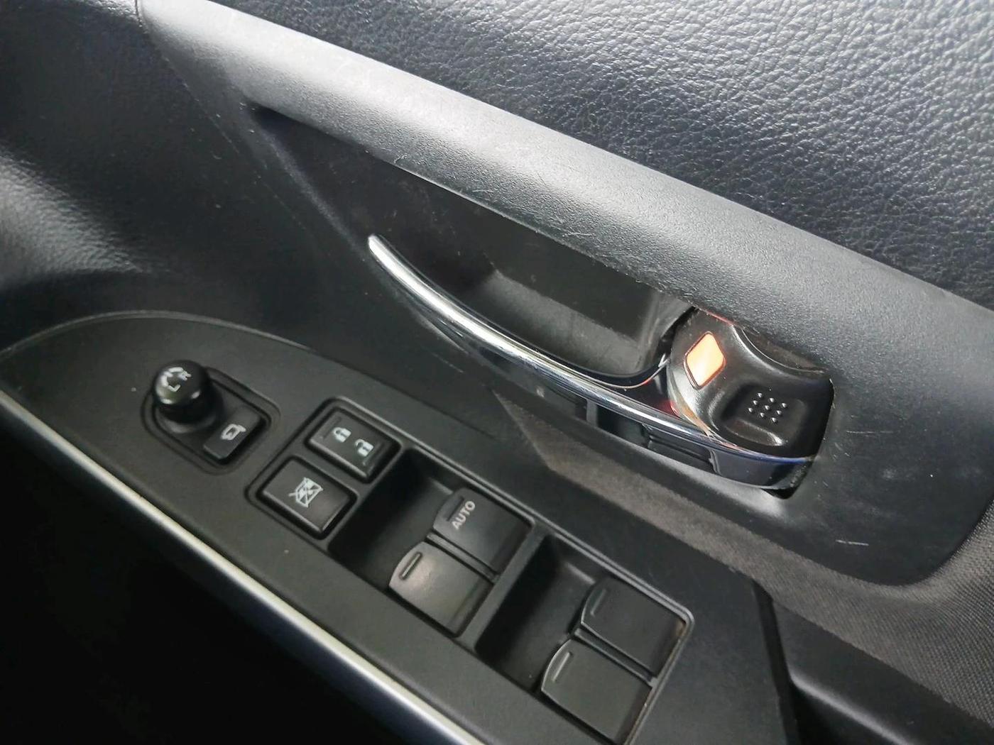 2021 Maruti S Cross ZETA 1.5, Petrol, Manual, 82,681 km, interior