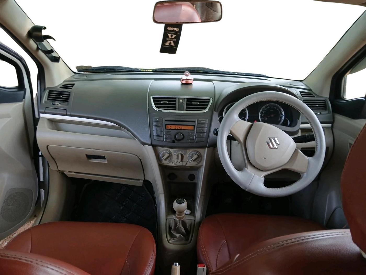 2015 Maruti Ertiga VDI, Diesel, Manual, 1,45,792 km, interior