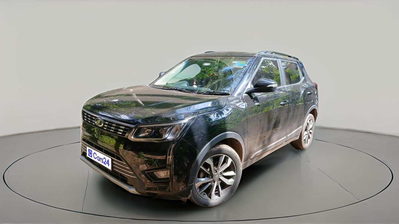 2021 Mahindra XUV300 W8 (O) 1.2 PETROL, Petrol, Manual, 46,641 km, exterior