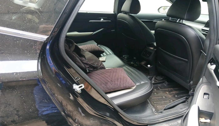 2023 KIA SELTOS  GTX Plus 1.5 Turbo Petrol DCT, Petrol, Automatic, 33,637 km, interior