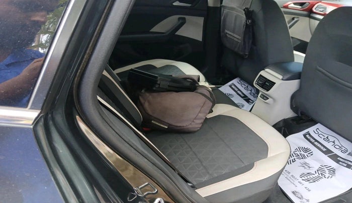 2021 Volkswagen TAIGUN GT PLUS 1.5 TSI DSG, Petrol, Automatic, 80,020 km, interior