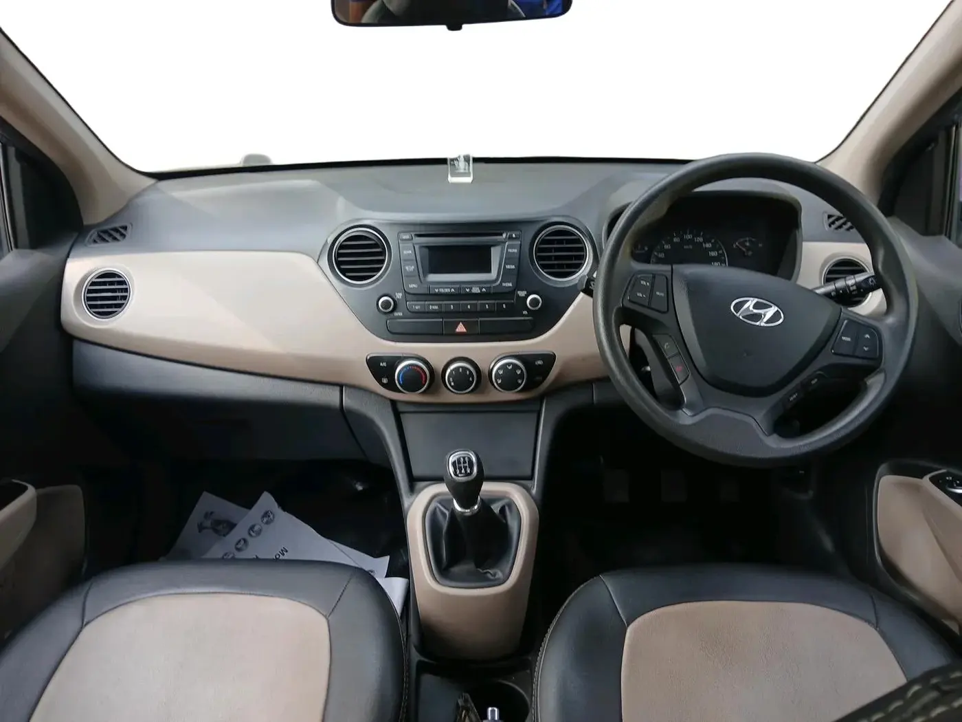 2014 Hyundai Xcent S 1.2, Petrol, Manual, 75,068 km, interior