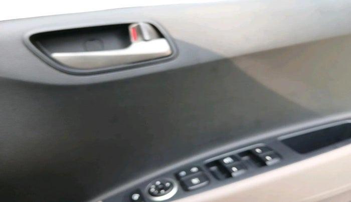 2014 Hyundai Xcent S 1.2, Petrol, Manual, 75,068 km, interior