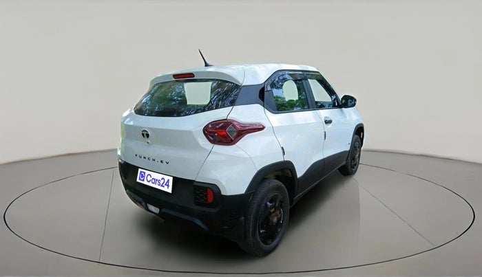 2025 Tata PUNCH EV SMART PLUS 3.3, Electric, Automatic, 32,807 km, exterior