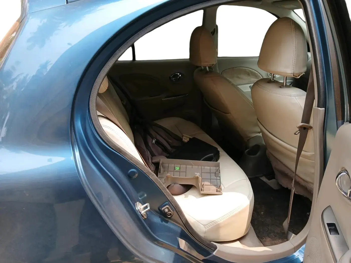 2014 Nissan Micra XV CVT, Petrol, Automatic, 87,230 km, interior