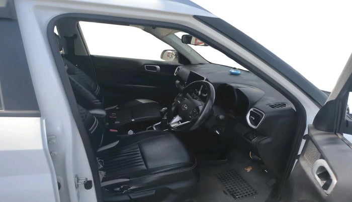 2021 Hyundai VENUE SX 1.0 TURBO, Petrol, Manual, 89,522 km, interior