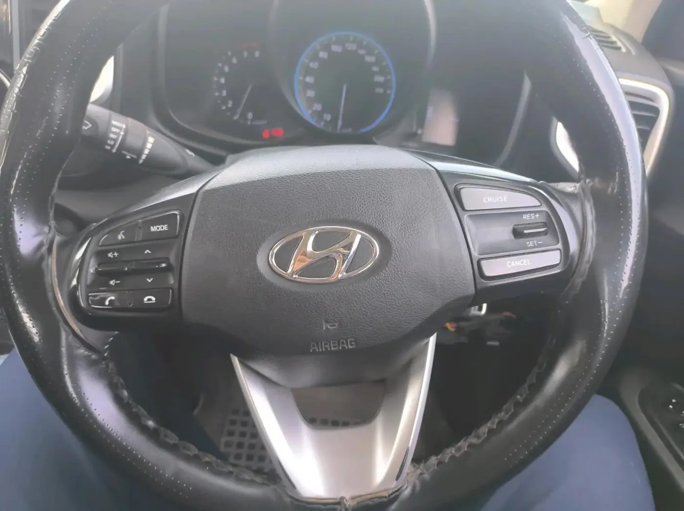 2021 Hyundai VENUE SX 1.0 TURBO, Petrol, Manual, 90,000 km, interior