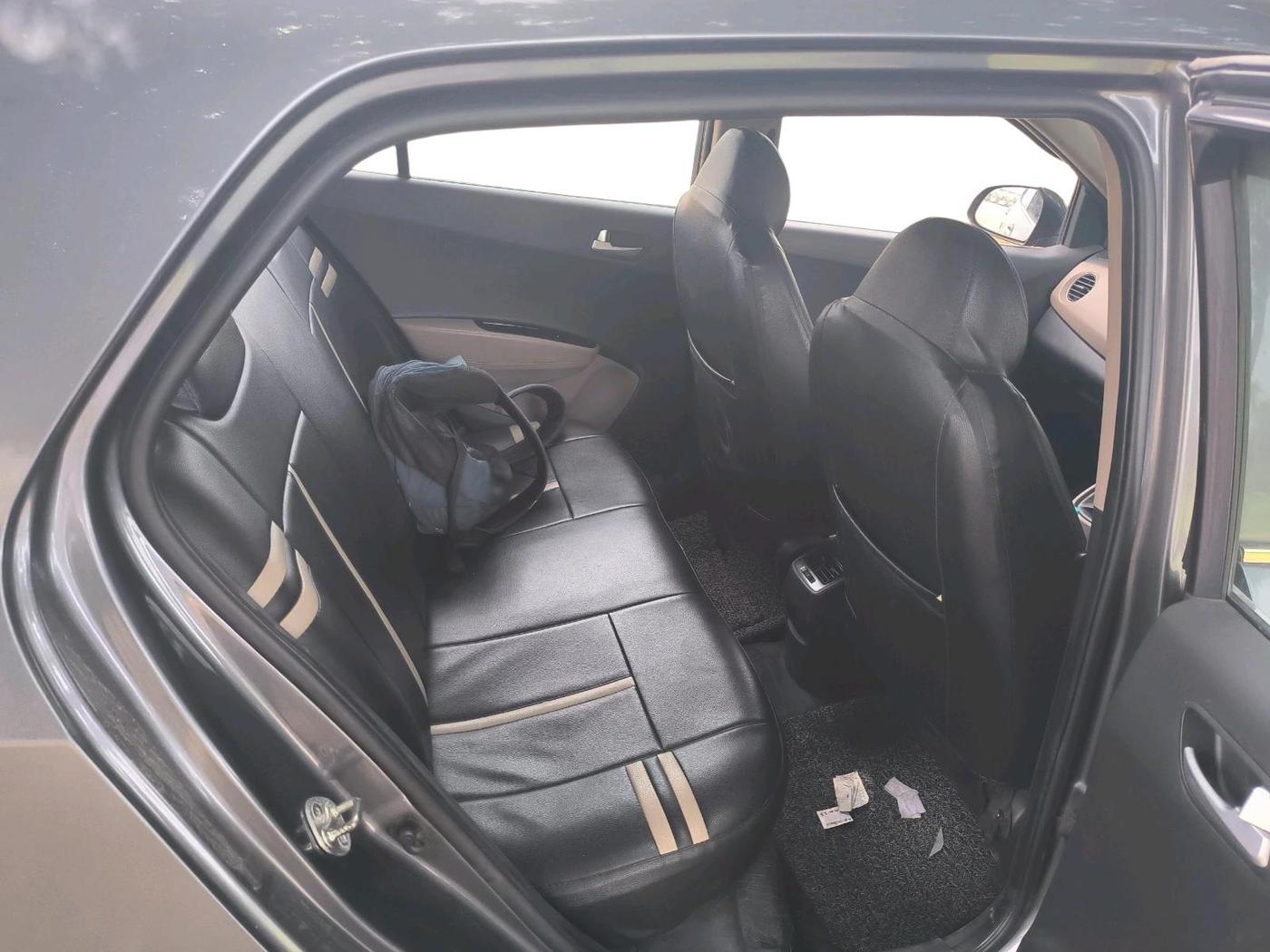 2018 Hyundai Grand i10 SPORTZ 1.2 KAPPA VTVT, CNG, Manual, 38,552 km, interior