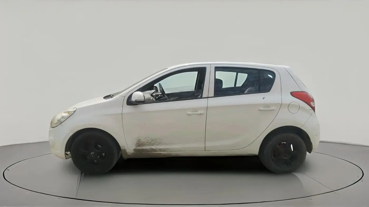 2010 Hyundai i20 ASTA 1.2, CNG, Manual, 1,48,117 km, exterior