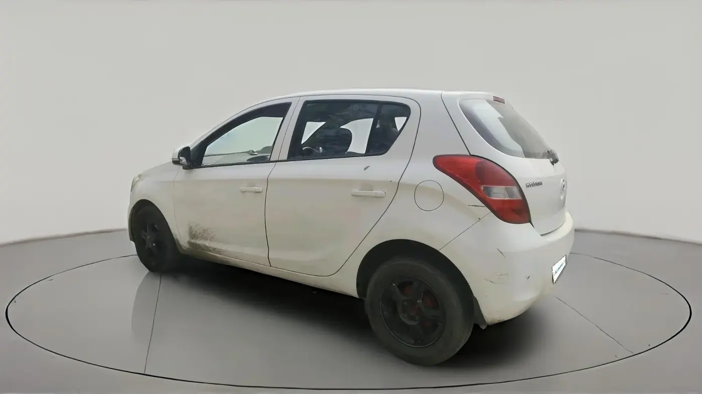 2010 Hyundai i20 ASTA 1.2, CNG, Manual, 1,48,117 km, exterior