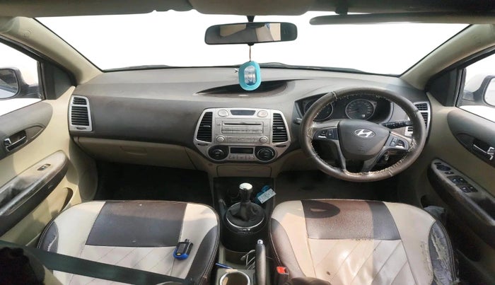 2010 Hyundai i20 ASTA 1.2, CNG, Manual, 1,48,117 km, interior