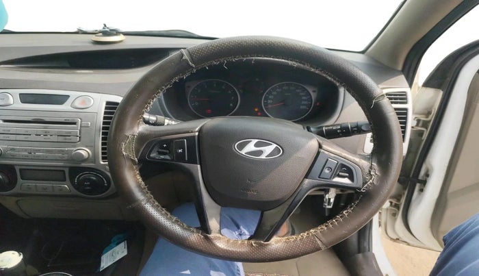 2010 Hyundai i20 ASTA 1.2, CNG, Manual, 1,48,117 km, interior