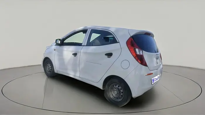 2017 Hyundai Eon ERA +, CNG, Manual, 1,20,536 km, exterior