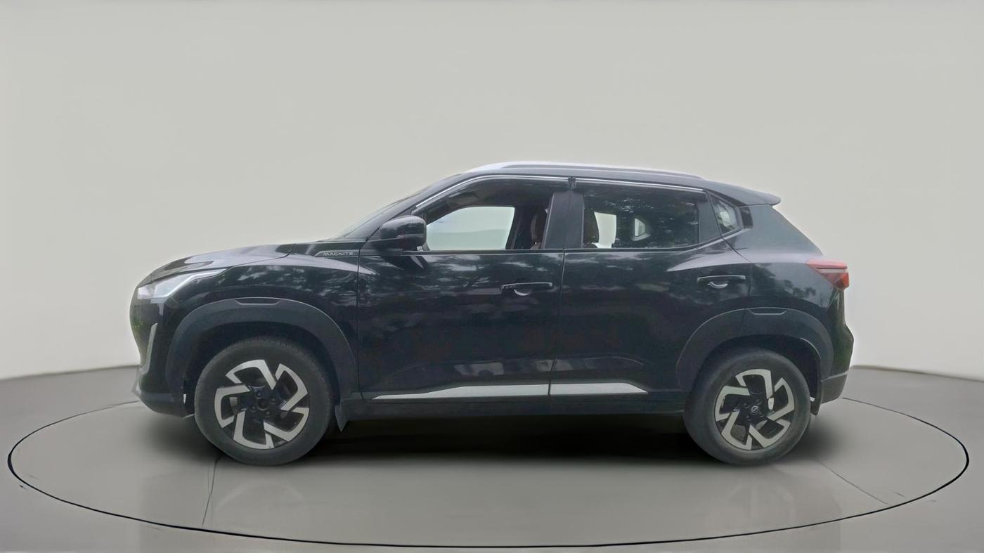 2022 Nissan MAGNITE XV EXECUTIVE, CNG, Manual, 26,231 km, exterior