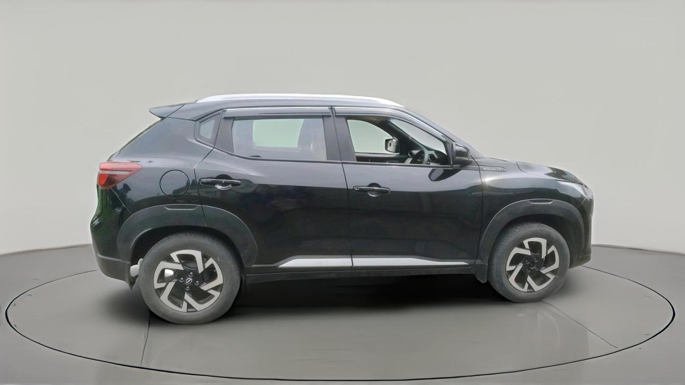 2022 Nissan MAGNITE XV EXECUTIVE, CNG, Manual, 26,231 km, exterior