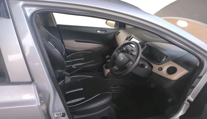 2017 Hyundai Grand i10 ASTA 1.2 KAPPA VTVT, Petrol, Manual, 51,726 km, interior