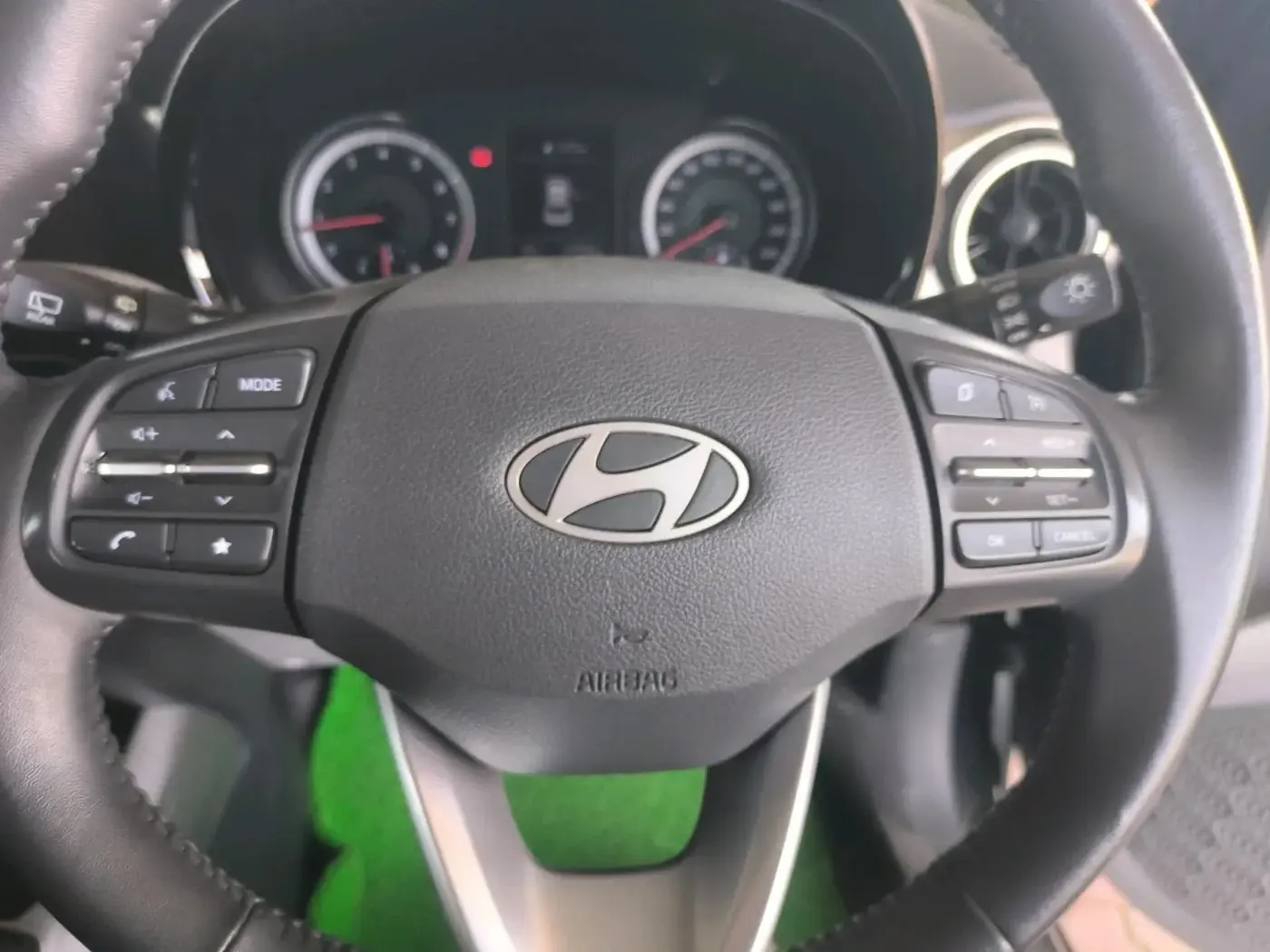 2024 Hyundai GRAND I10 NIOS ASTA 1.2 KAPPA VTVT, Petrol, Manual, 21,724 km, interior