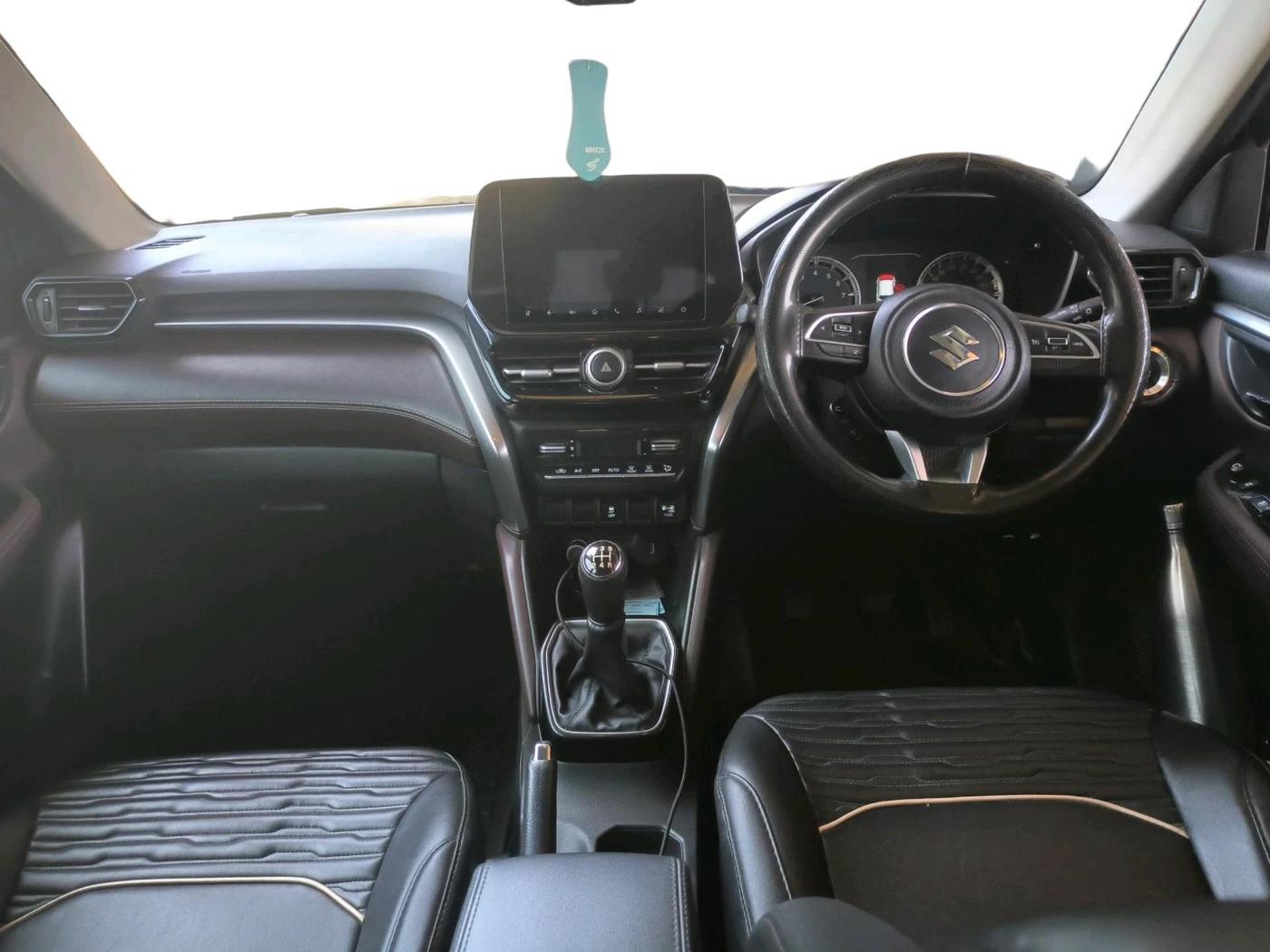 2023 Maruti Grand Vitara ZETA CNG, CNG, Manual, 78,828 km, interior