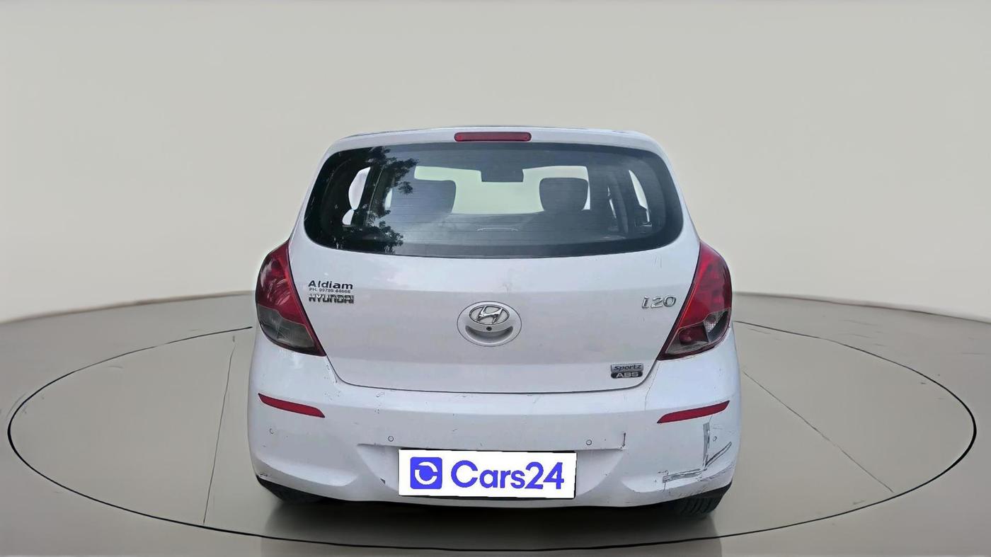 2013 Hyundai i20 SPORTZ 1.2, CNG, Manual, 1,71,745 km, exterior