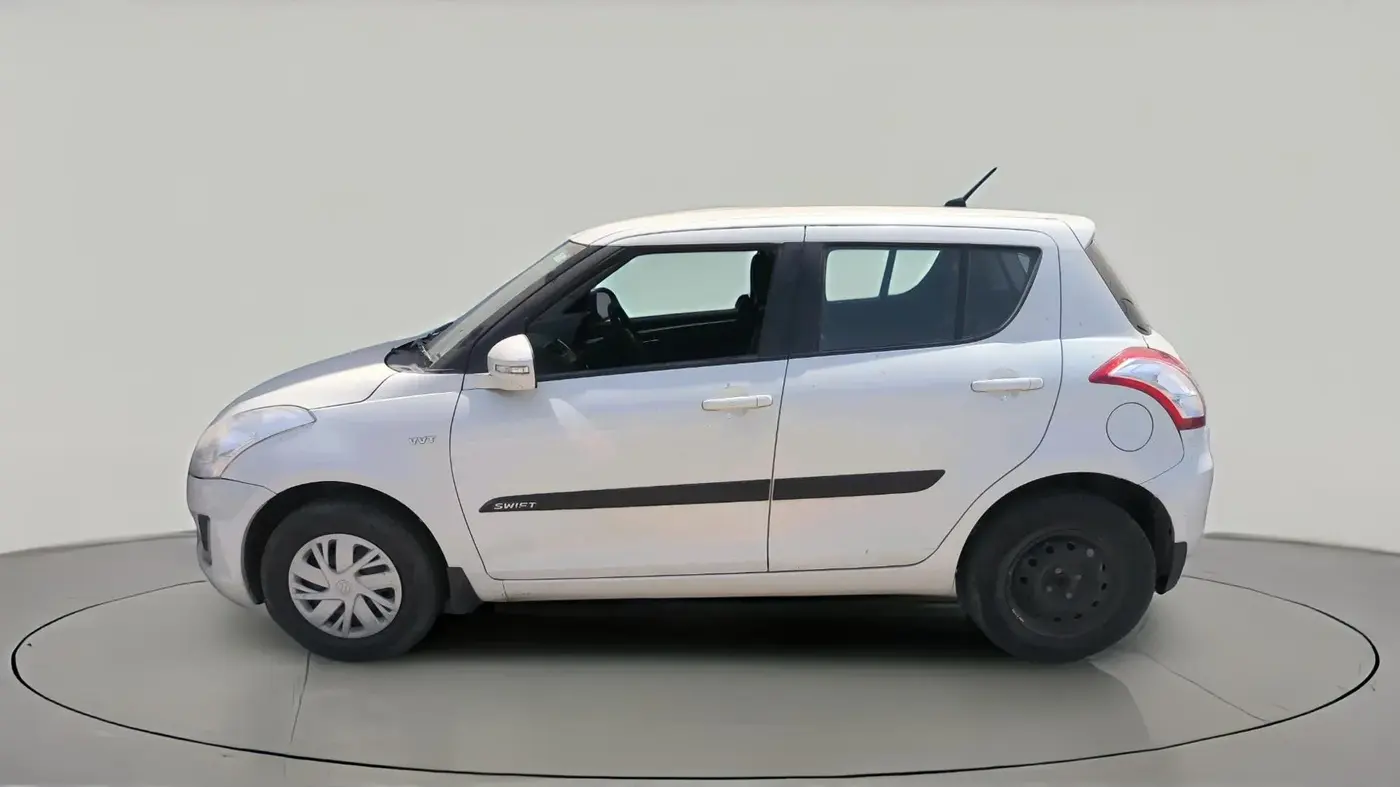 2016 Maruti Swift VXI, Petrol, Manual, 57,589 km, exterior