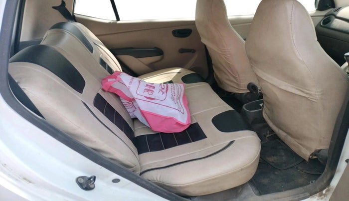 2013 Hyundai i10 ERA 1.1, CNG, Manual, 1,50,205 km, interior