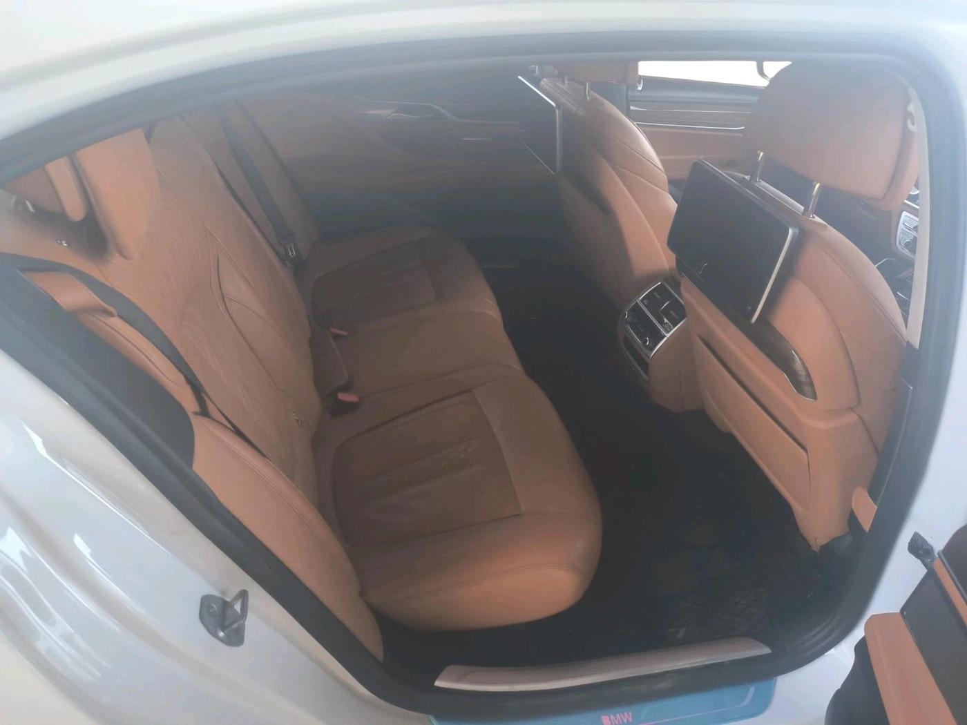 2019 BMW 7 Series 730Ld DPE Signature, Diesel, Automatic, 59,255 km, interior