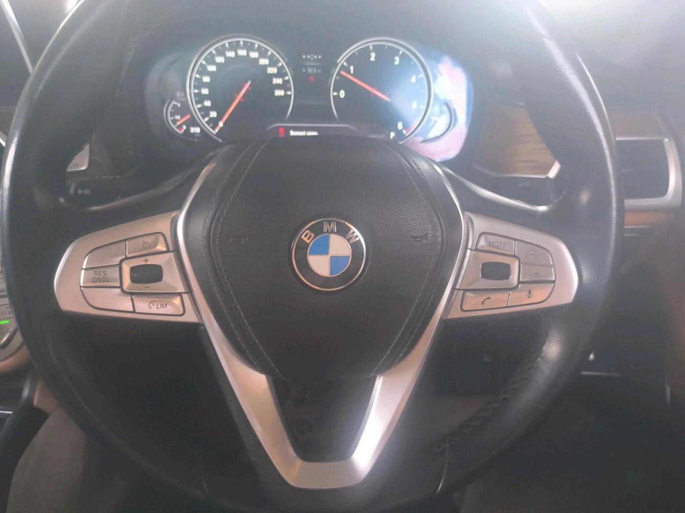 2019 BMW 7 Series 730Ld DPE Signature, Diesel, Automatic, 59,255 km, interior