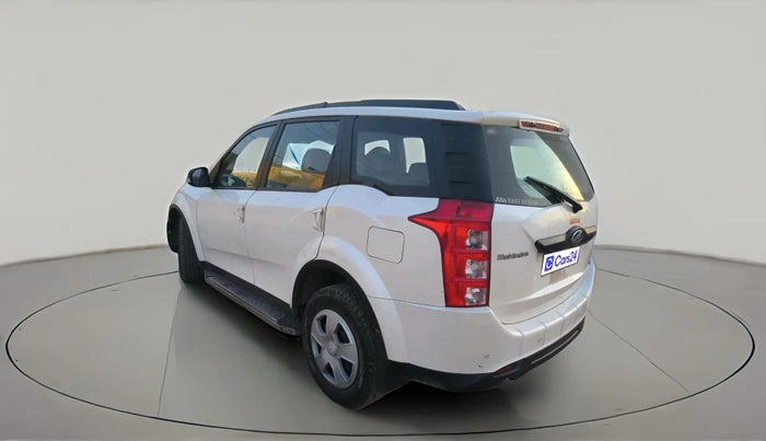 2017 Mahindra XUV500 W6, Diesel, Manual, 60,560 km, exterior