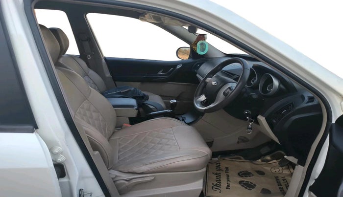 2017 Mahindra XUV500 W6, Diesel, Manual, 60,560 km, interior