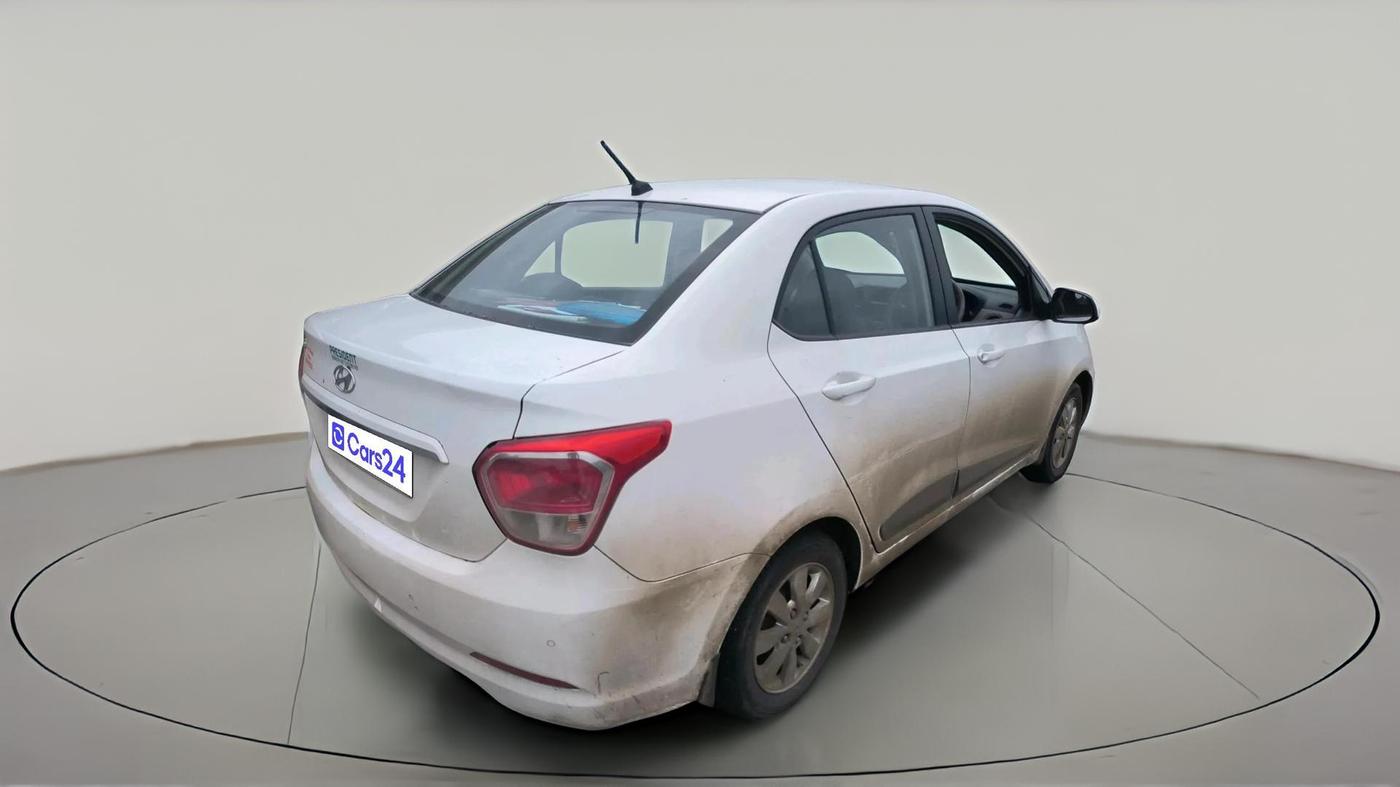 2015 Hyundai Xcent S (O) 1.2, CNG, Manual, 2,67,819 km, exterior