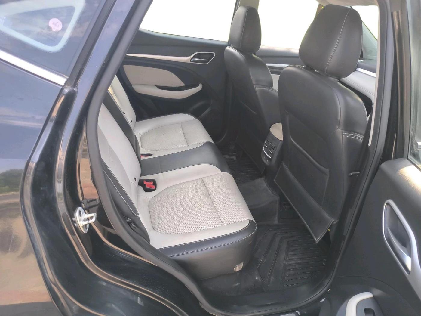2022 MG ASTOR SMART 1.5 MT, Petrol, Manual, 25,663 km, interior