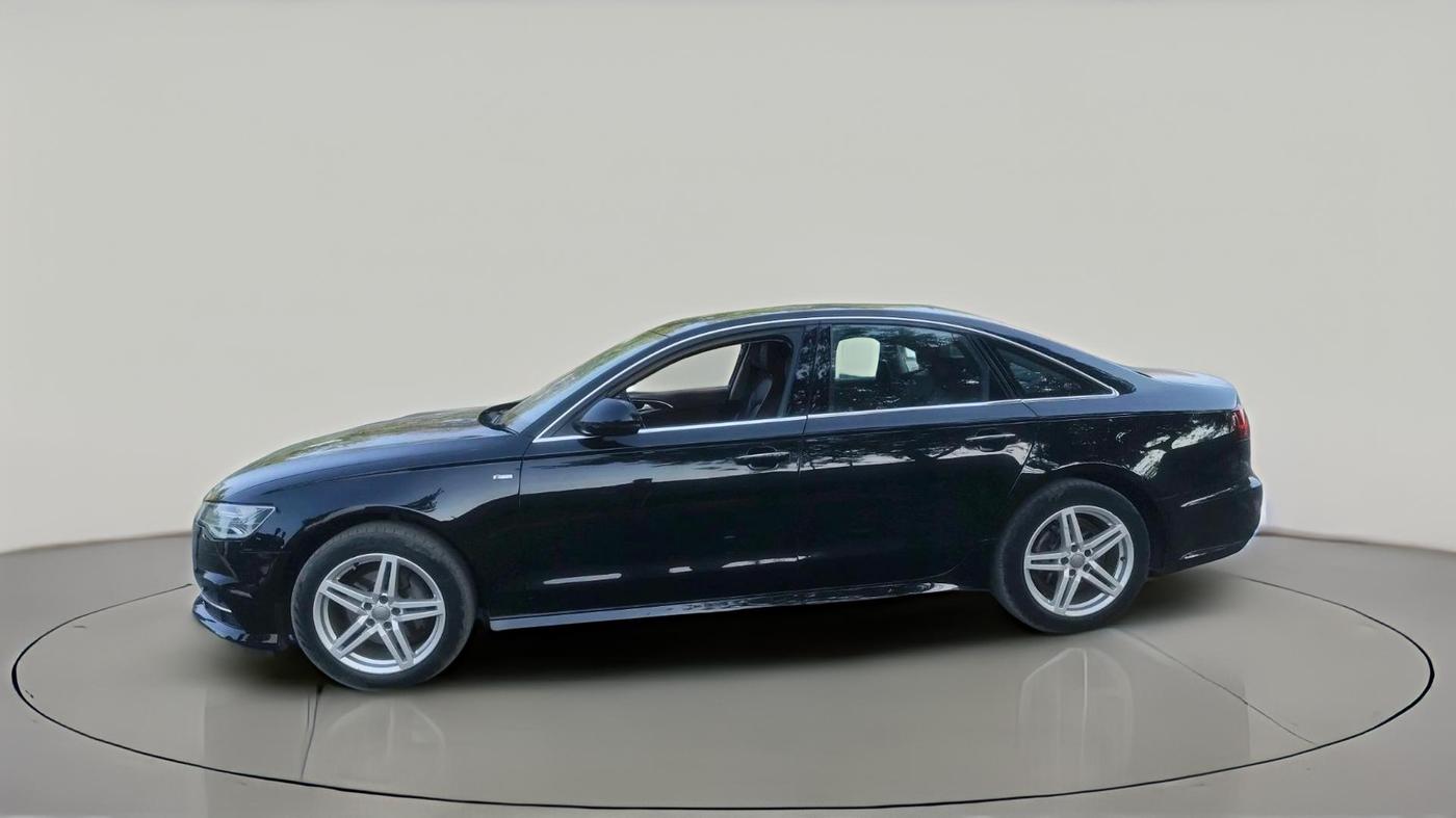 2016 Audi A6 35 TDI S LINE, Diesel, Automatic, 1,13,119 km, exterior
