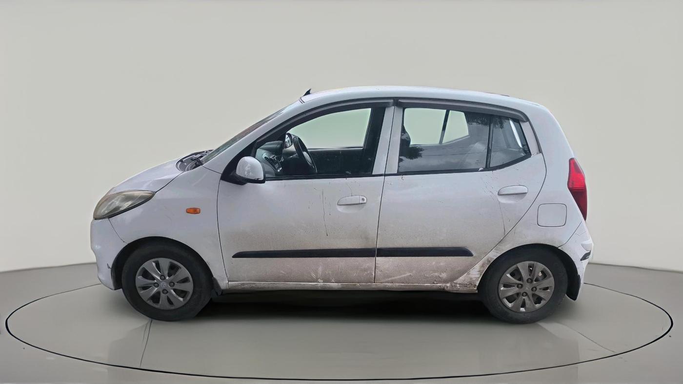 2011 Hyundai i10 MAGNA 1.1, CNG, Manual, 1,83,361 km, exterior