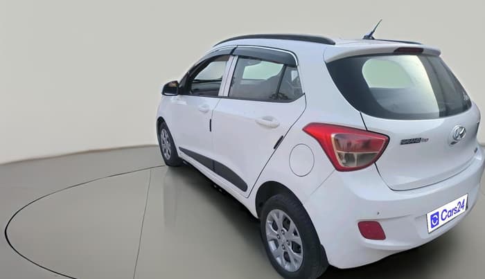 2015 Hyundai Grand i10 SPORTZ 1.1 CRDI, Diesel, Manual, 87,683 km, exterior