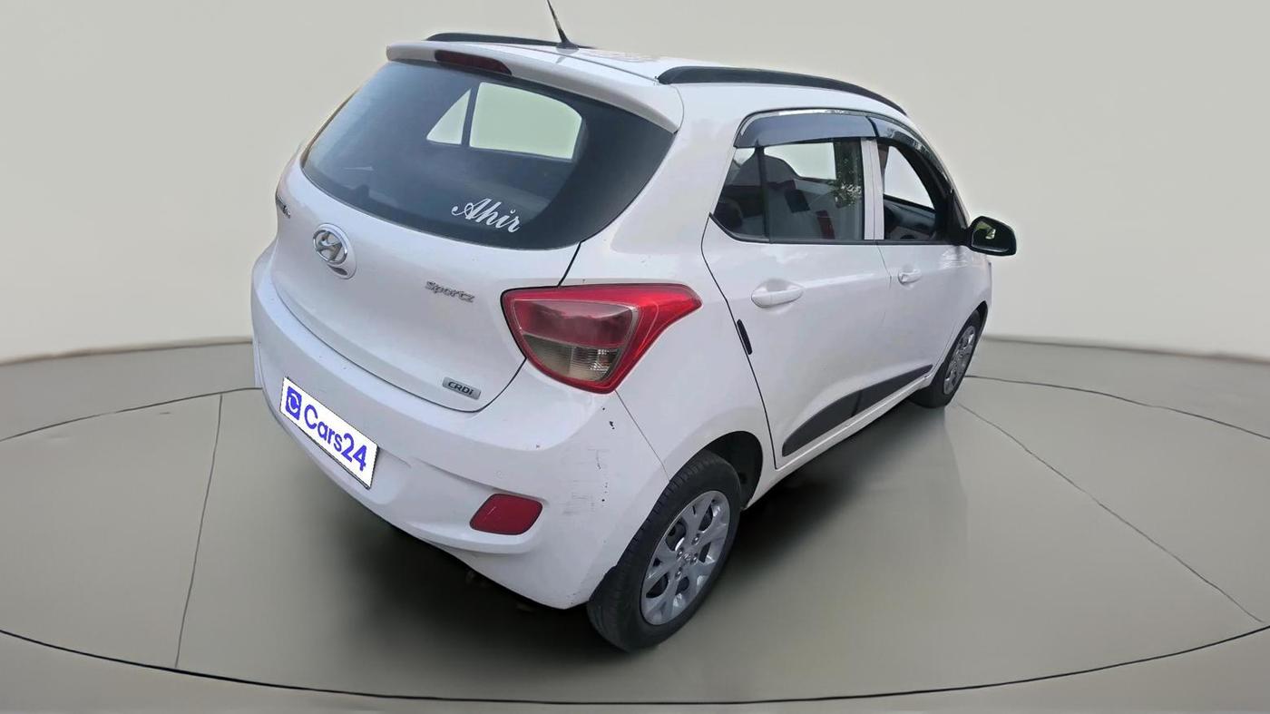 2015 Hyundai Grand i10 SPORTZ 1.1 CRDI, Diesel, Manual, 87,683 km, exterior