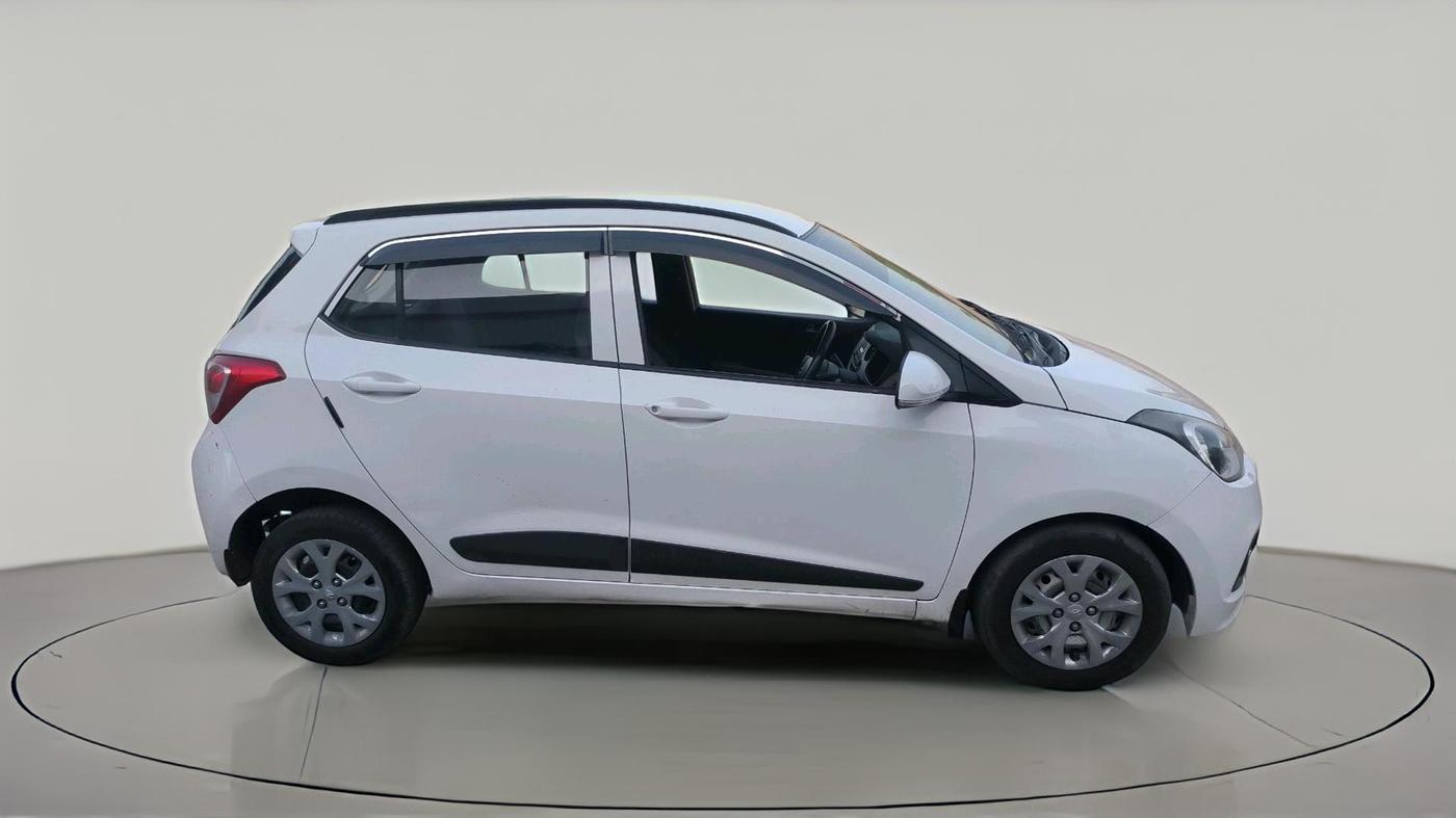 2015 Hyundai Grand i10 SPORTZ 1.1 CRDI, Diesel, Manual, 87,683 km, exterior
